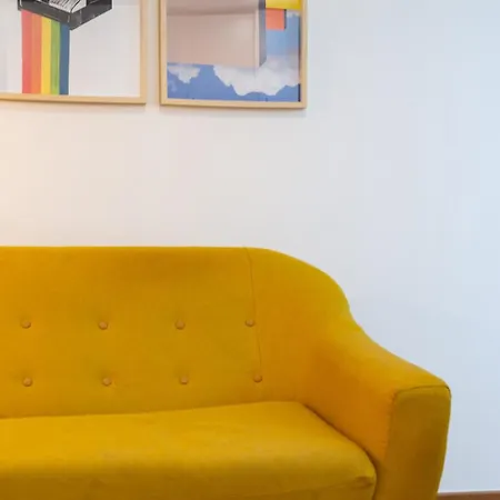 2-bed With A Charming Terrace At Intendente Lisbon