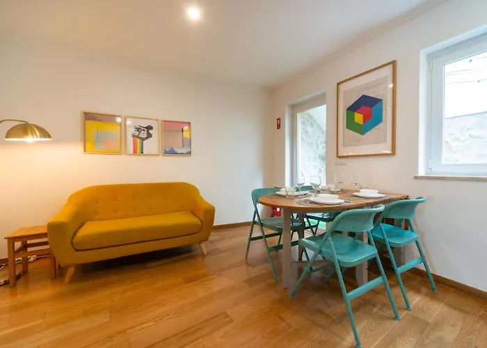 2-bed With A Charming Terrace At Intendente * Lisboa