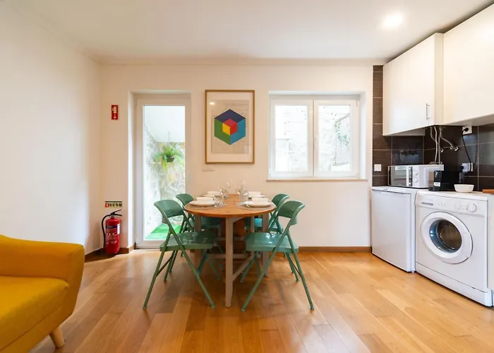 2-bed With A Charming Terrace At Intendente شقة Lisboa