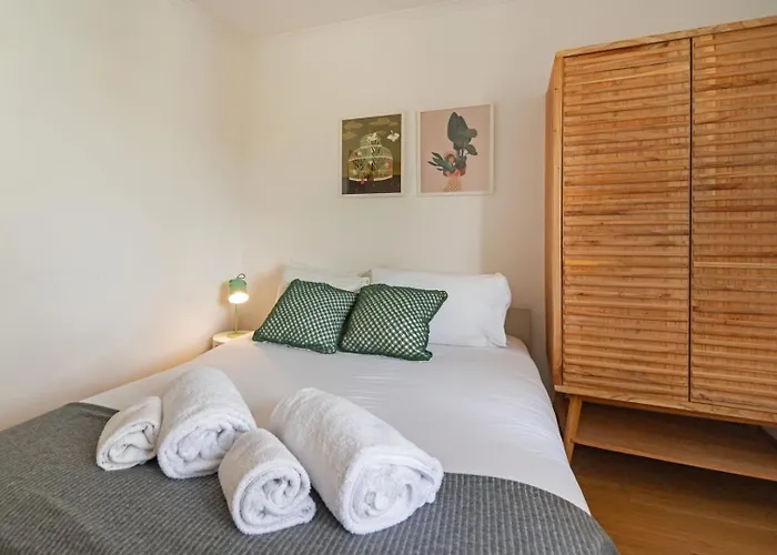 2-bed With A Charming Terrace At Intendente