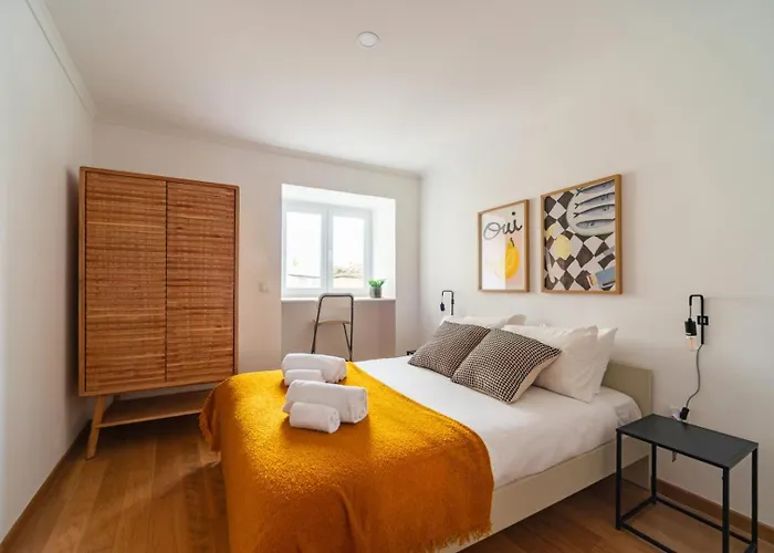 2-bed With A Charming Terrace At Intendente