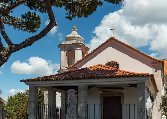 2-bed With A Charming Terrace At Intendente * Lisboa