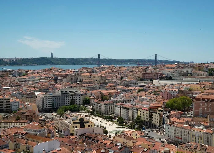 2-bed With A Charming Terrace At Intendente Lisboa