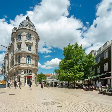 Apartment 2-bed With A Charming Terrace At Intendente Lisbon