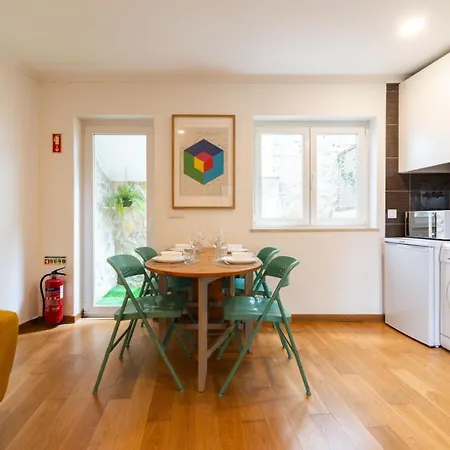 2-bed With A Charming Terrace At Intendente Apartamento Lisboa