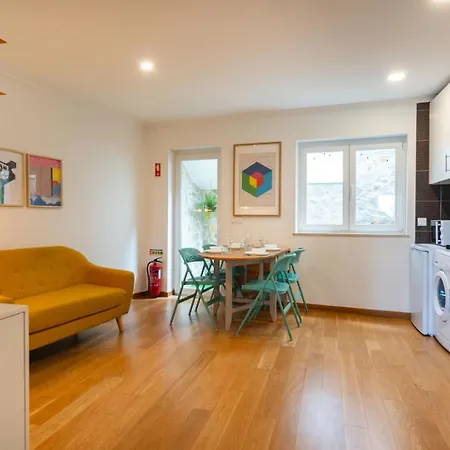 2-bed With A Charming Terrace At Intendente Apartment Lissabon